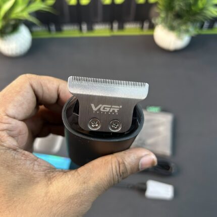 VGR V-932 Zero Cutting Professional Hair & Beard Trimmer - Image 5