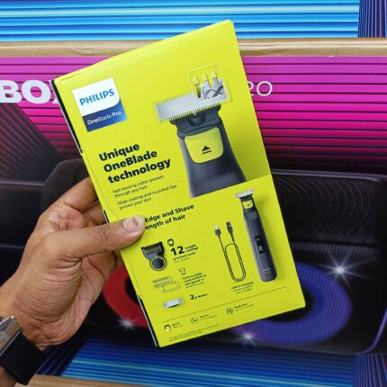 Philips OneBlade Pro QP6542/10 Face + Body, Hybrid Trimmer and Shaver with 12-Length Precision Comb, Waterproof, 90 Min Cordless Use - Image 3