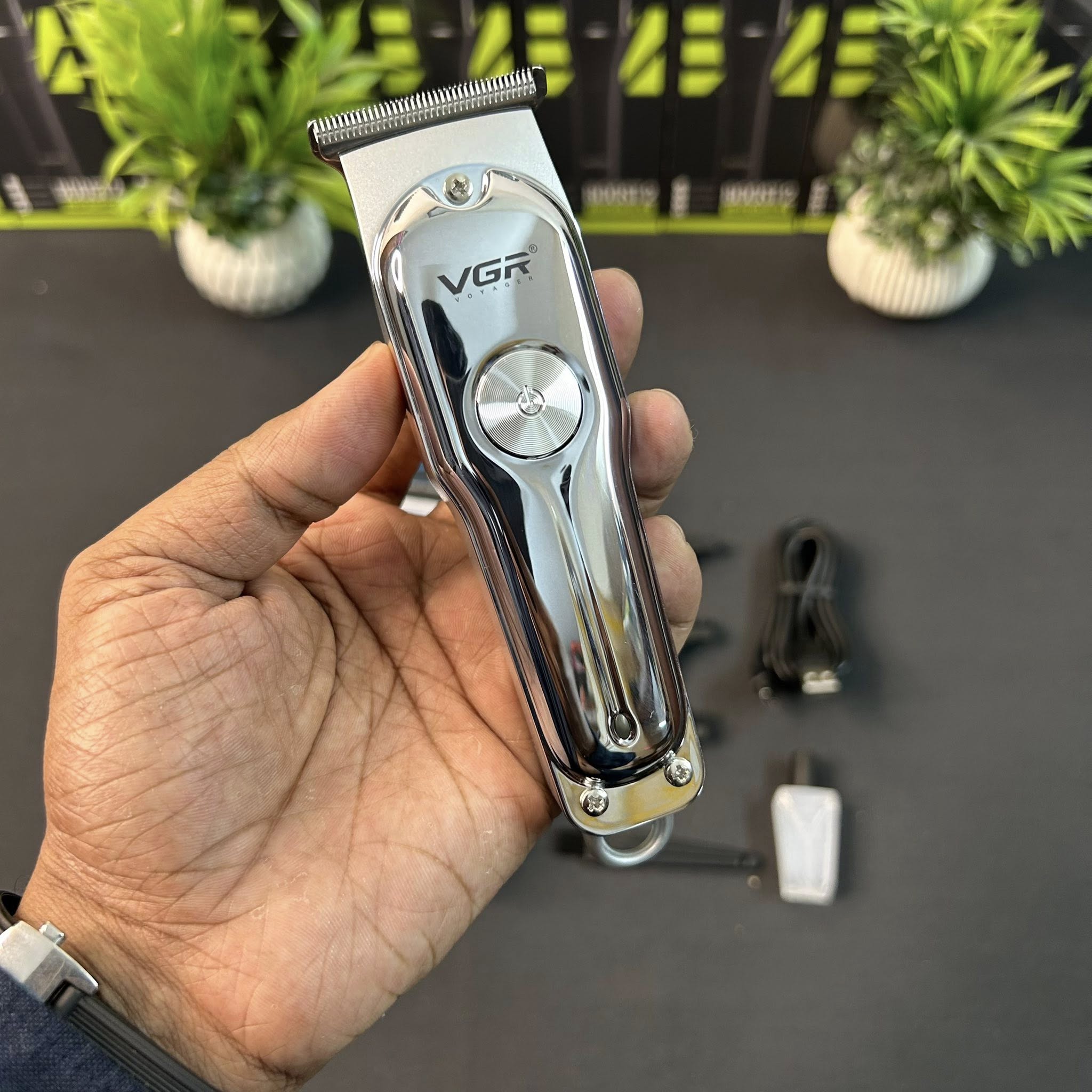 VGR V-071 Professional Hair & Beard Trimmer