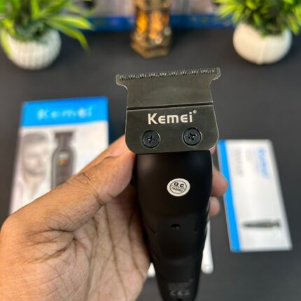 Kemei KM-1681 Zero Cutting Professional Trimmer/ 7000 RPM Motor / 1200 mAh Battery Intact Pack - Image 13